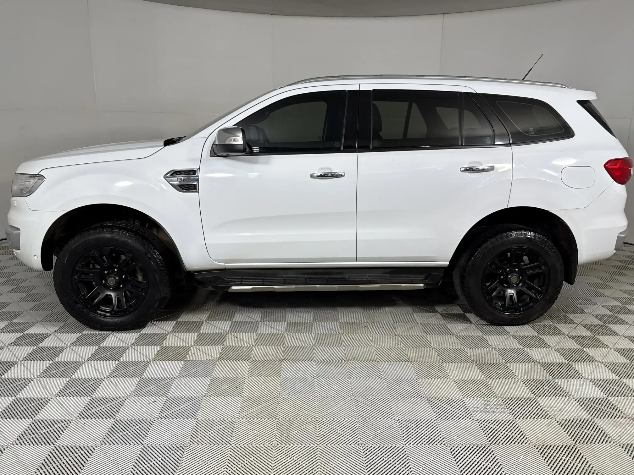 Ford Everest