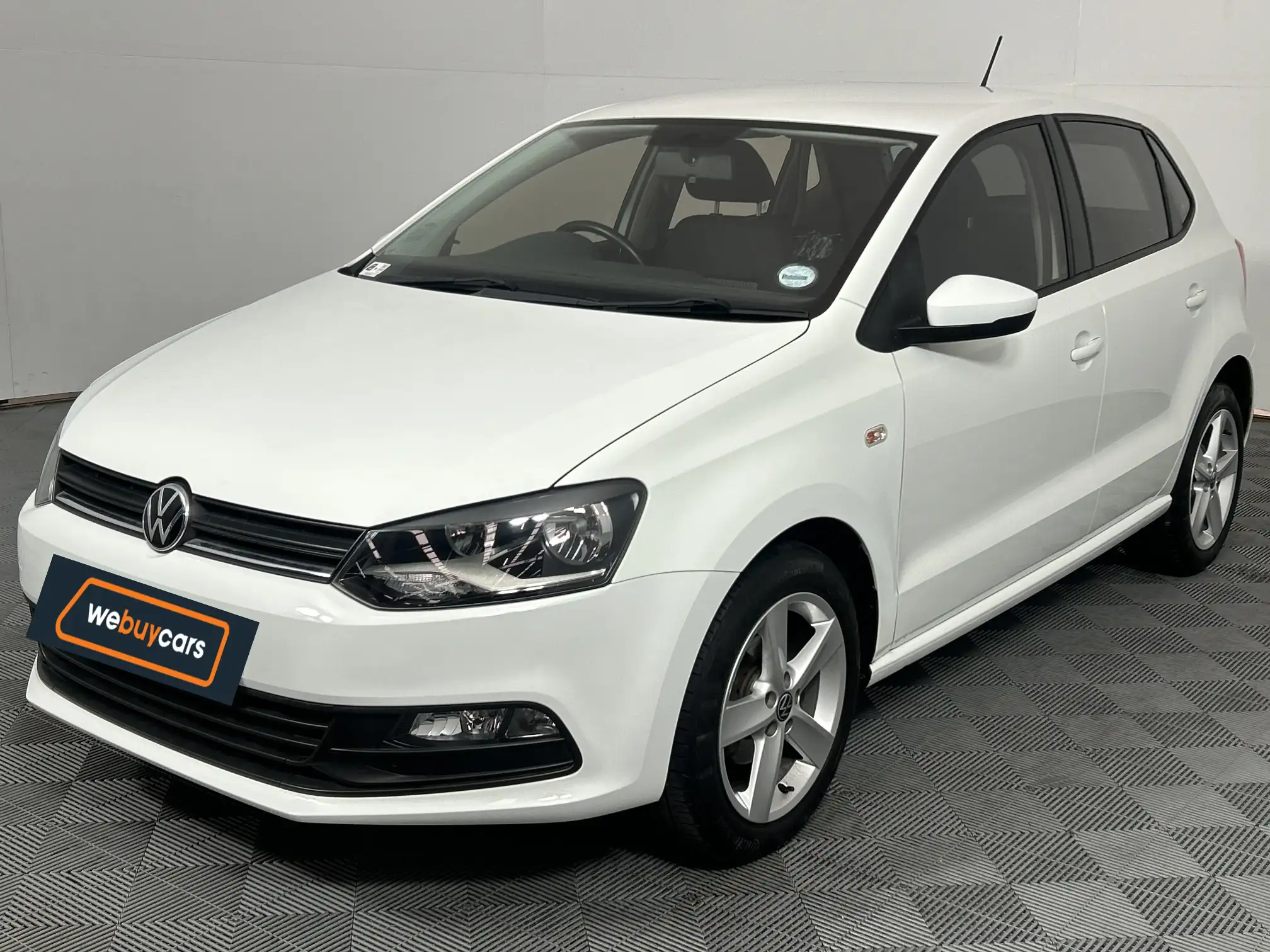 2022 Volkswagen Polo Vivo 1.6 Highline (5dr) at Richmond (WC) for sale R230900
