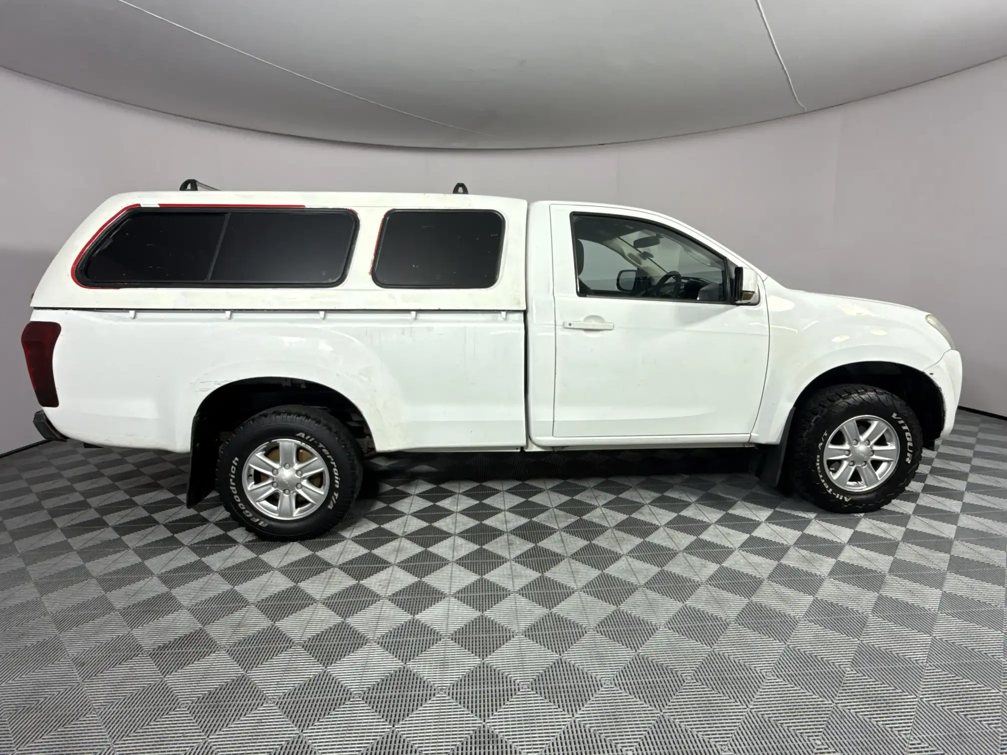 Isuzu KB