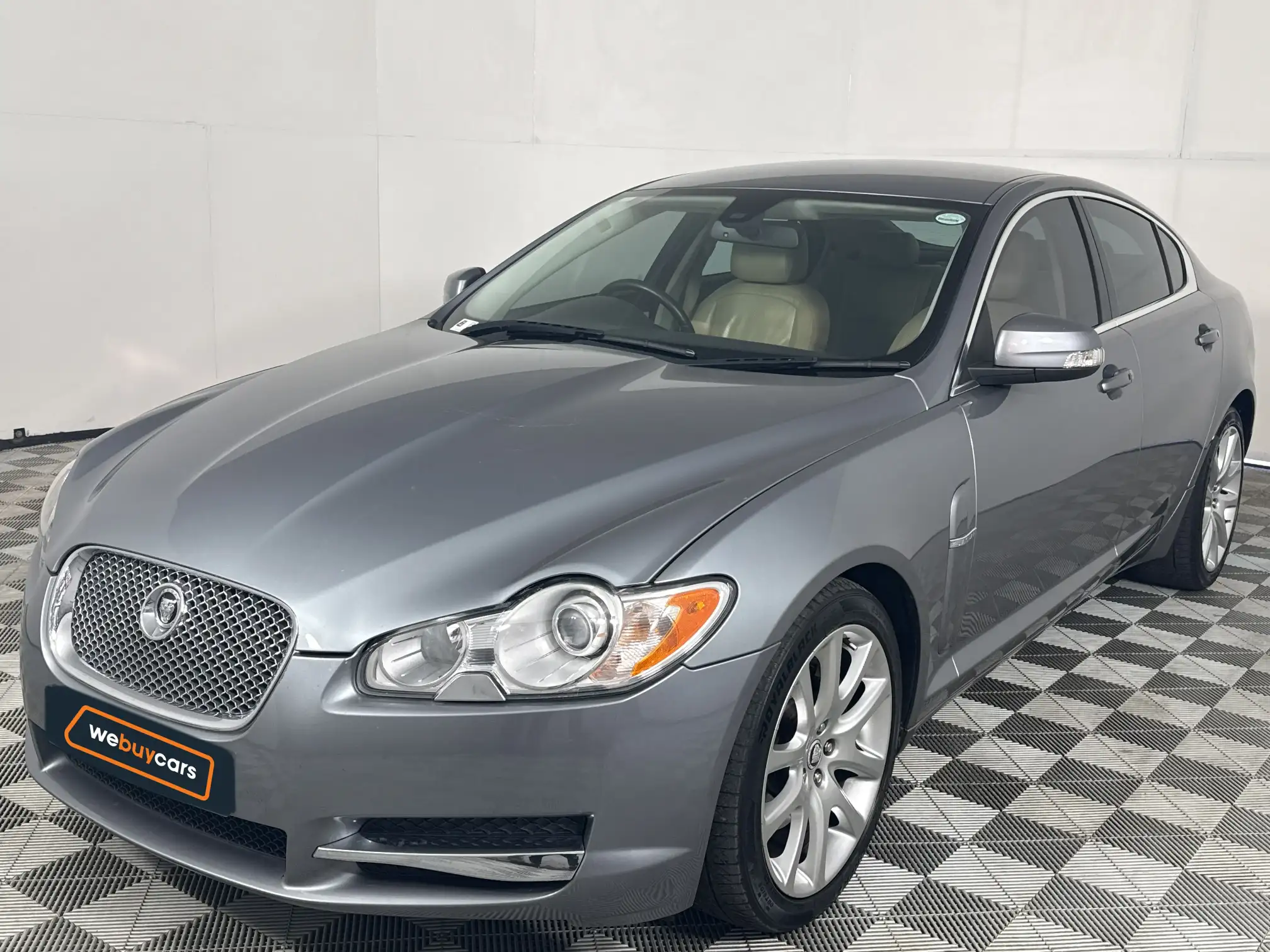 2008 Jaguar XF
