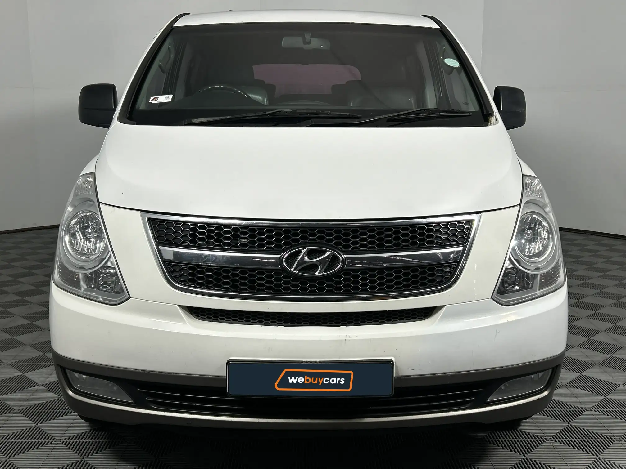 Hyundai H-1