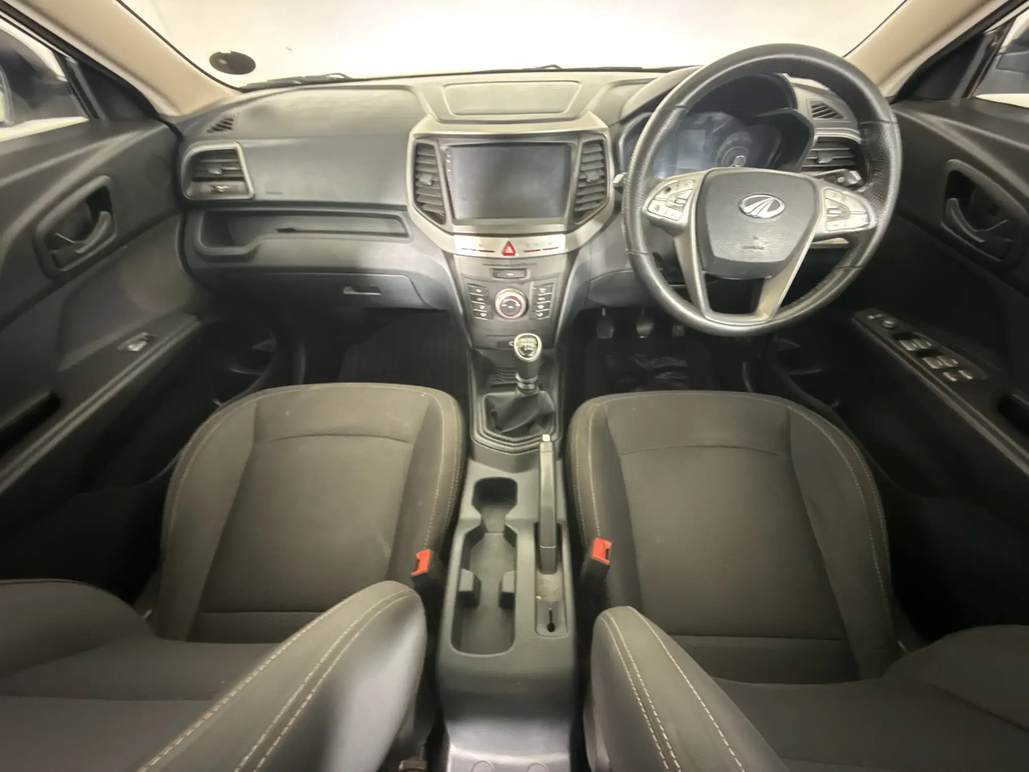 Mahindra Xuv300