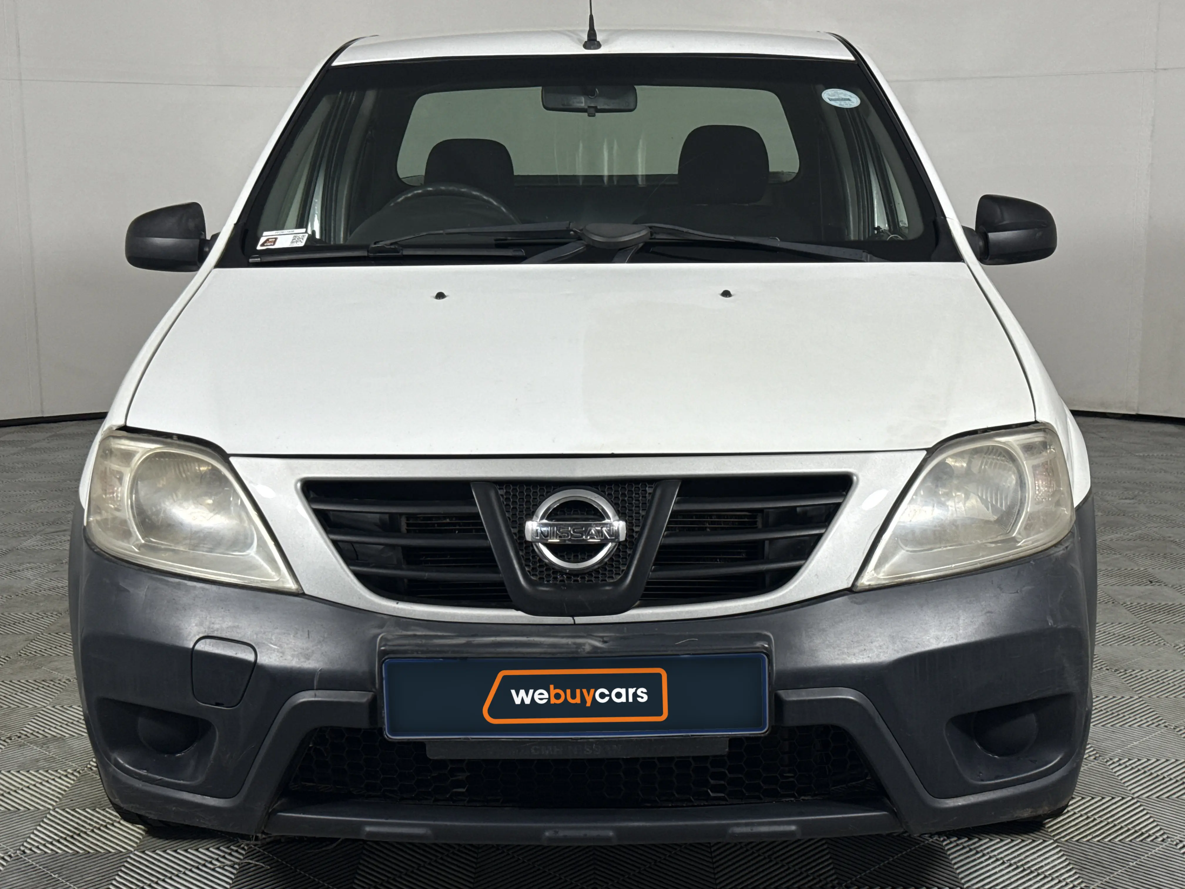2019 Nissan NP200 1.6 A/C Safety Pack Pick Up Single Cab, photo 2