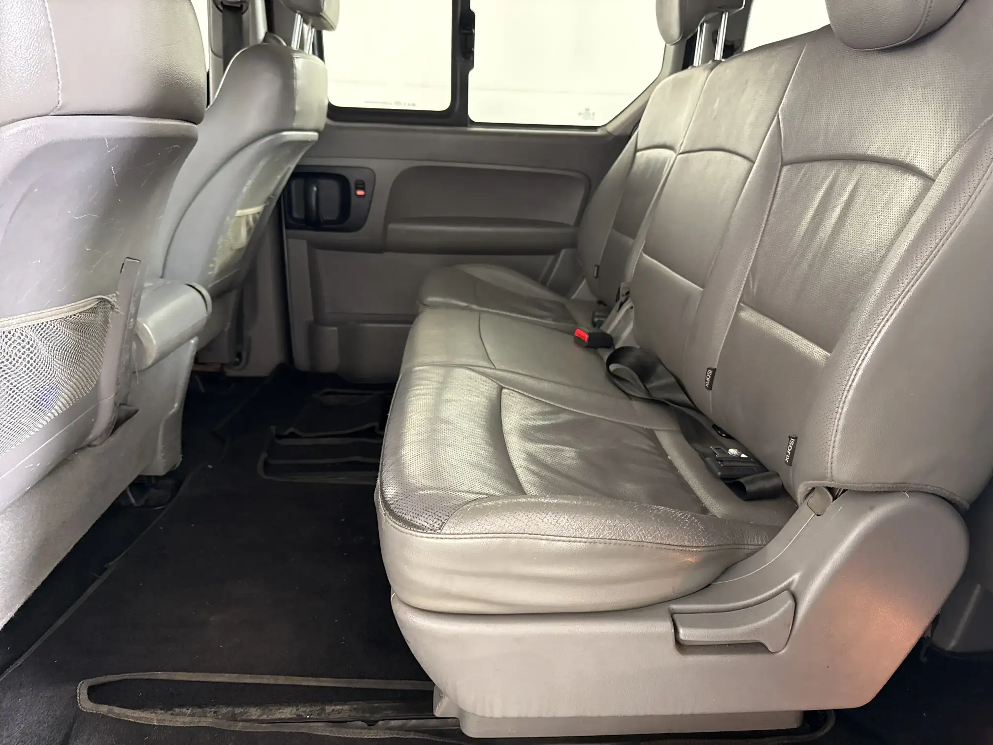 Hyundai H-1