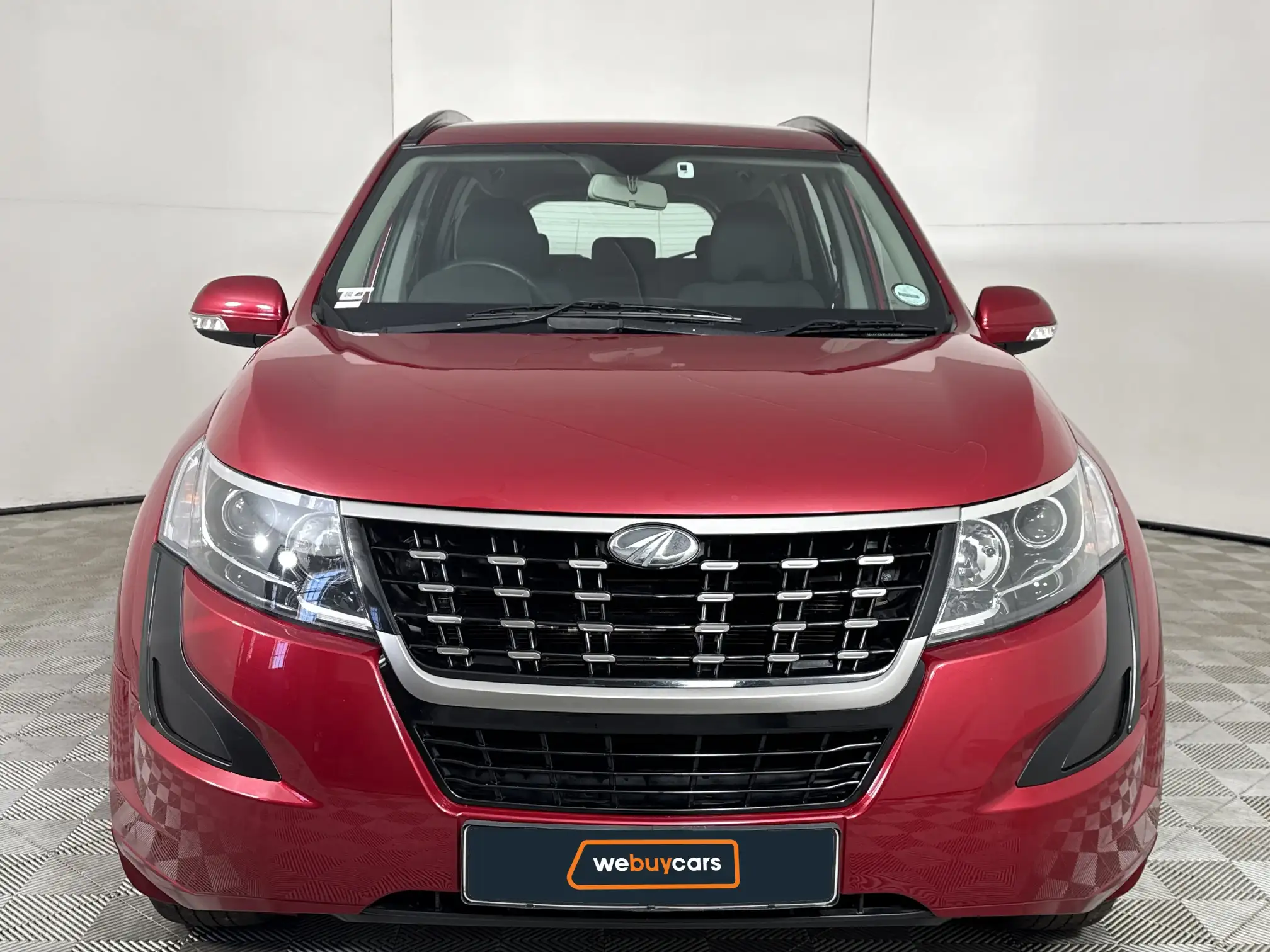 Mahindra XUV