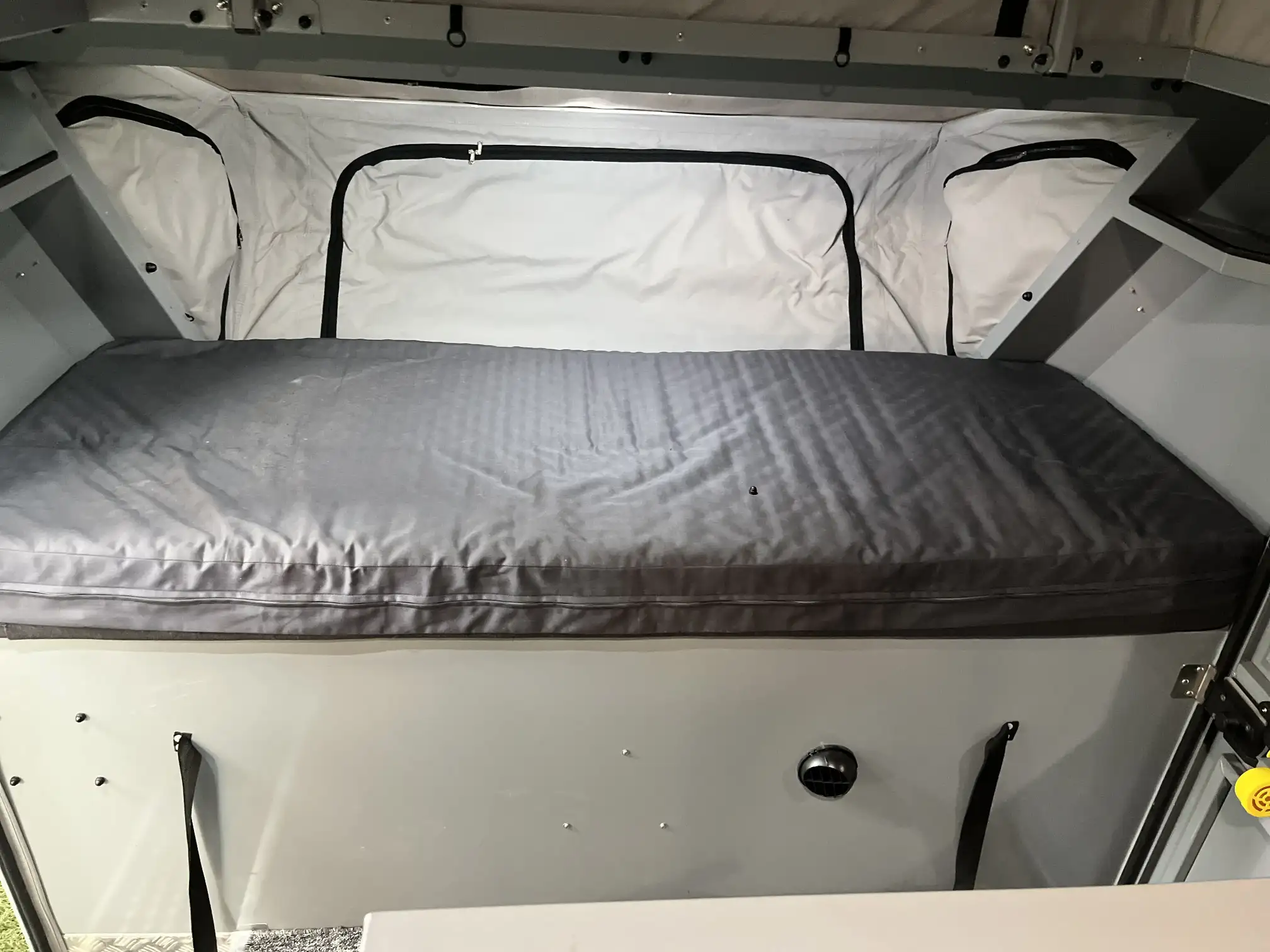 BushLapa Ratel 3i