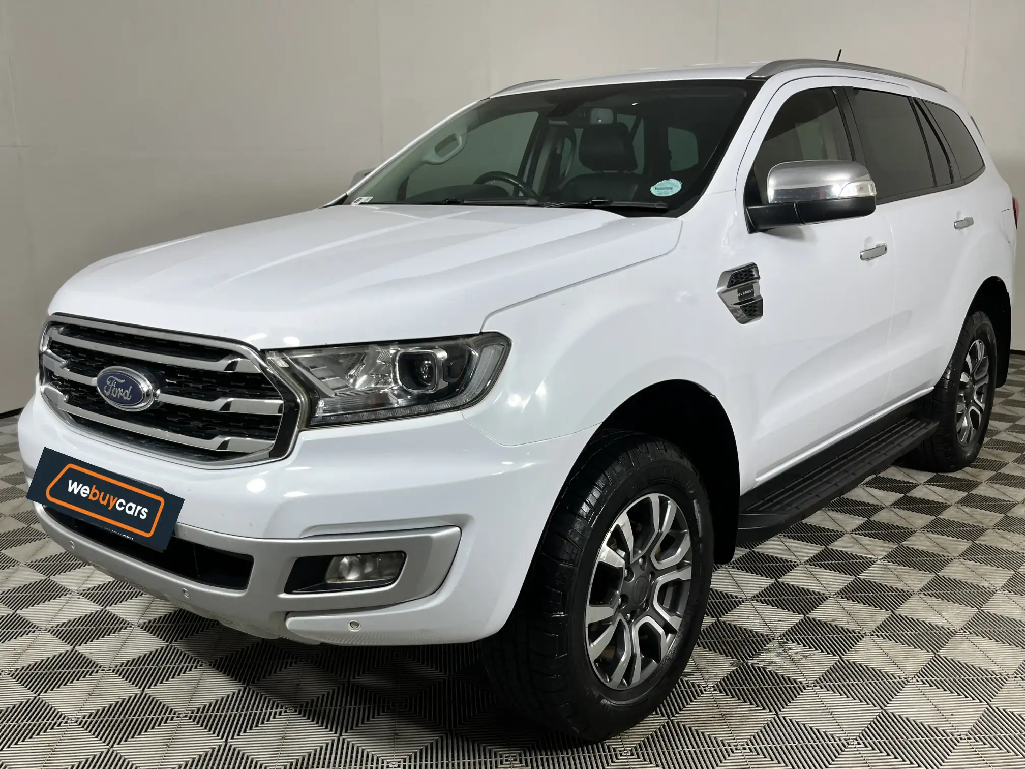2020 Ford Everest