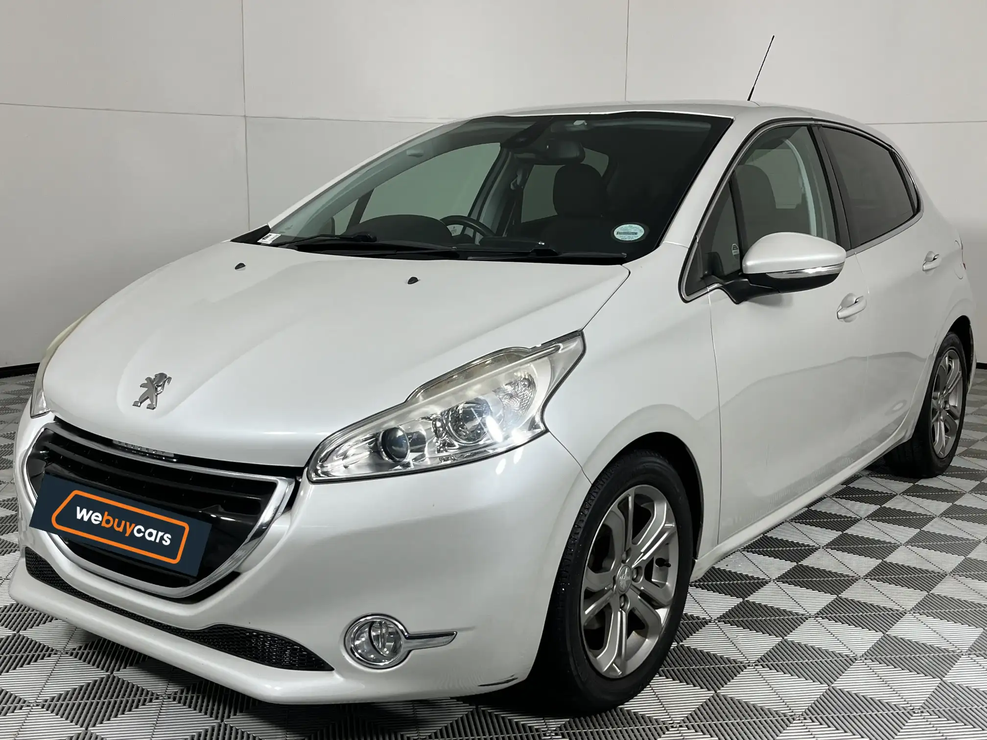 2014 Peugeot 208