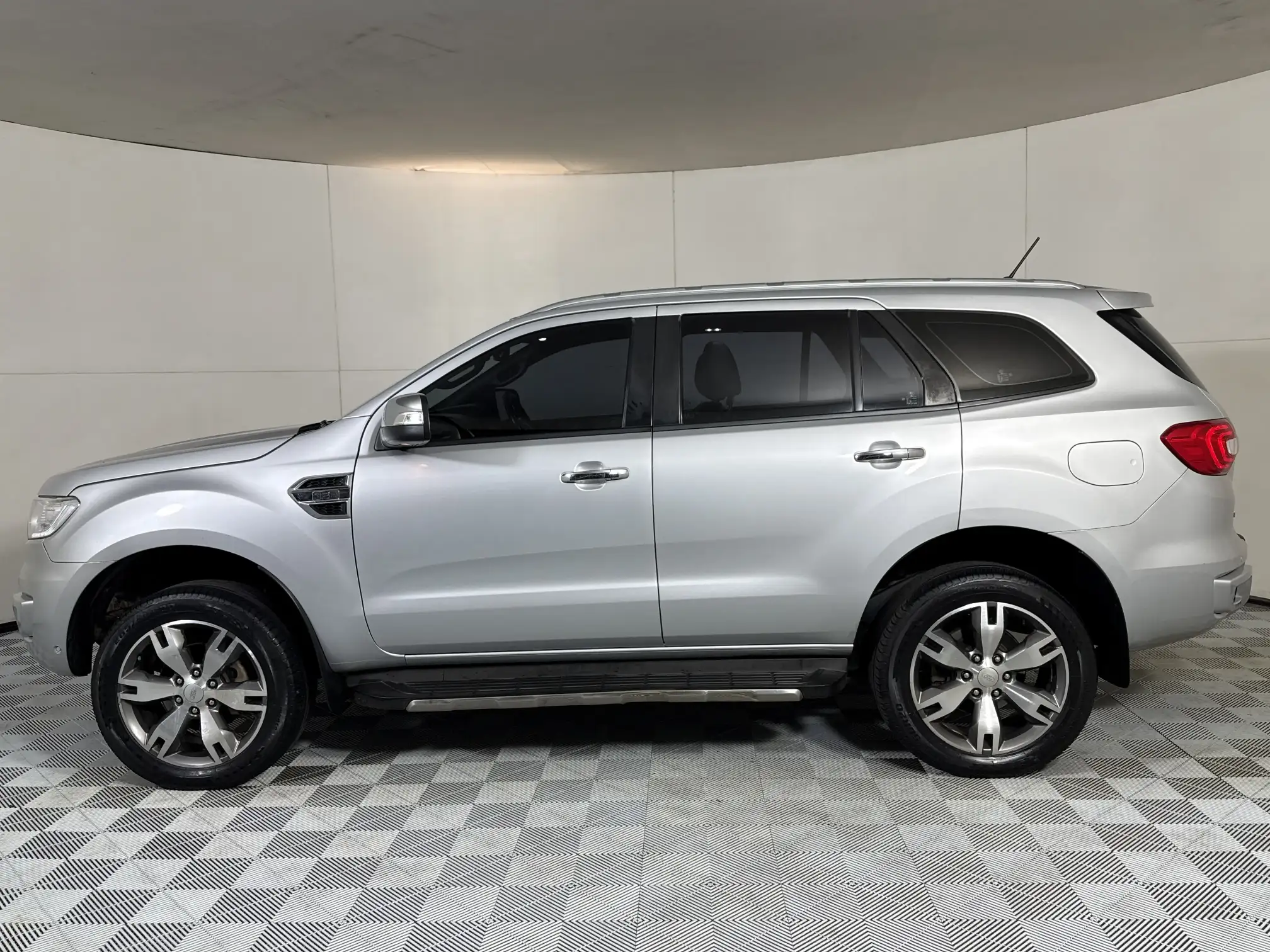 Ford Everest